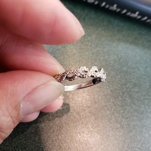 @SOLD@Vera wang braided wedding band